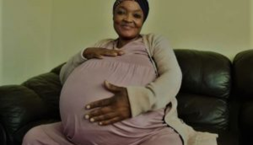 Did a South African woman give birth to 10 twins?